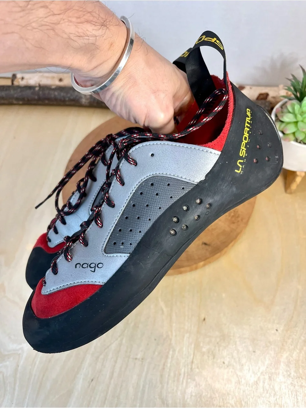 La Sportiva Nago Climbing Shoe made in Italy size 43.5/10.5